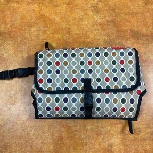 Skip hop diaper clutch changing station